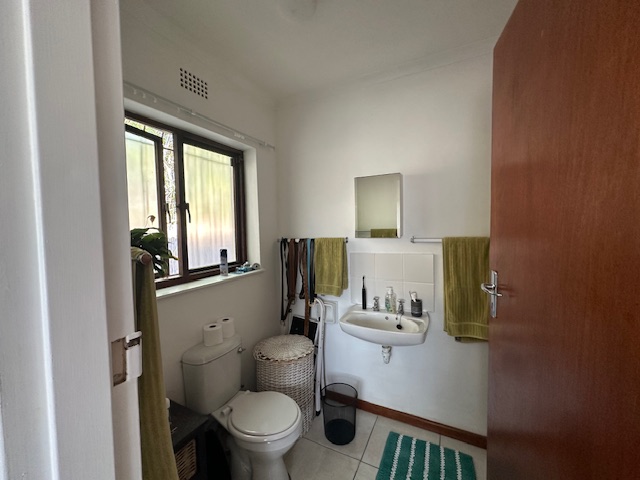 To Let 3 Bedroom Property for Rent in Wynberg Western Cape